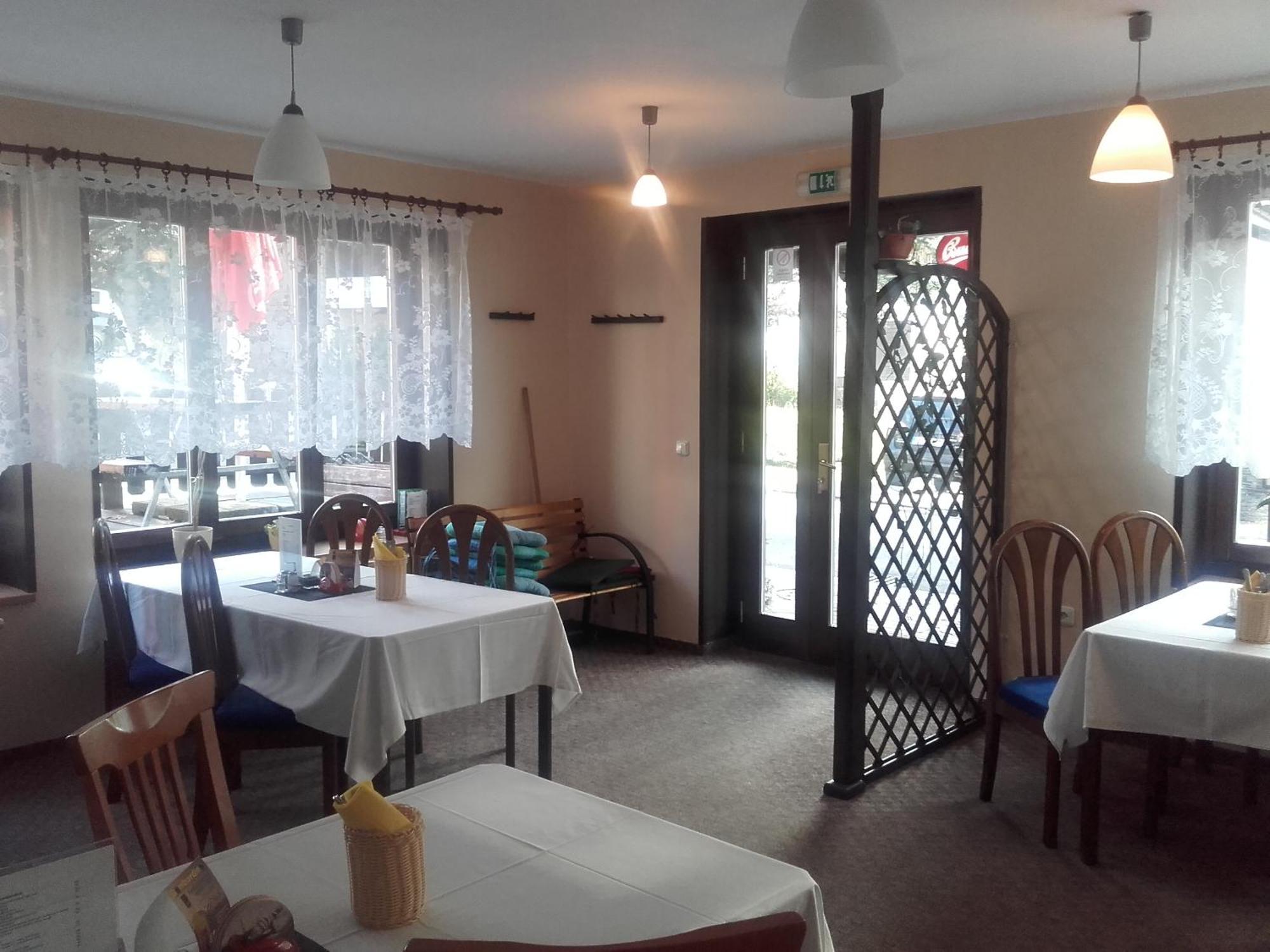 Hotel Anna Harrachov Ngoại thất bức ảnh